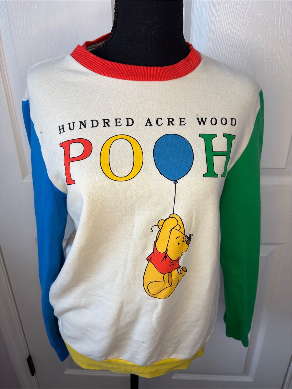 Disney Pooh Womens Hundred Acre Wood Cotton blend Sweatshirt size small